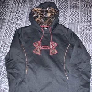 Under Armour Hoodie
